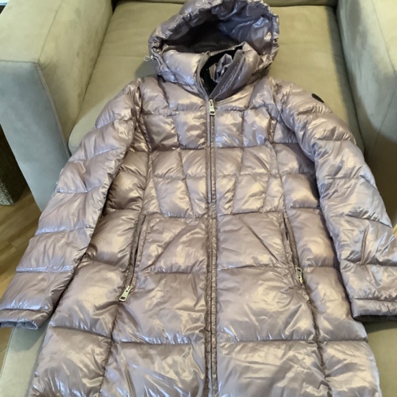 Andrew Marc Packable Womens Down Coat - Picture 6 of 7